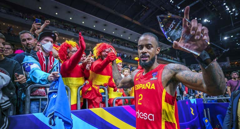 Lorenzo Brown, con la camiseta de la Selección española de baloncesto.
