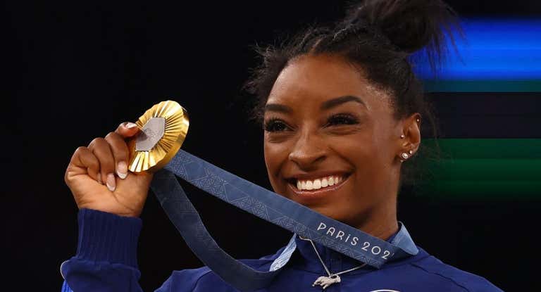 Simon Biles y Andrade, en el concurso de gimnasia artística.