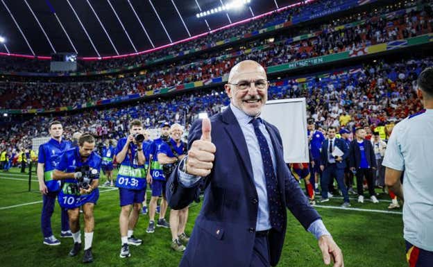 Luis de la Fuente y su cuerpo técnico han recibido alabanzas de múltiples profesionales.  RFEF