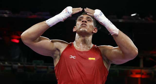 Ayoub Ghadfa continúa la «cosecha» del boxeo español: asegura medalla ante Armenia