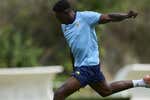 El Chelsea vuelve a apretar al Atlético por Samu Omorodion