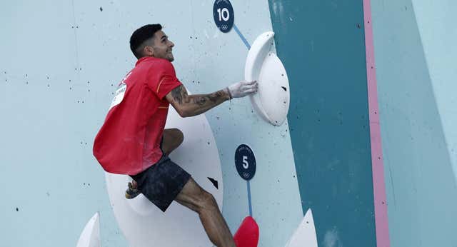 Cuándo compite Alberto Ginés las semifinales de escalada de los Juegos Olímpicos y dónde ver