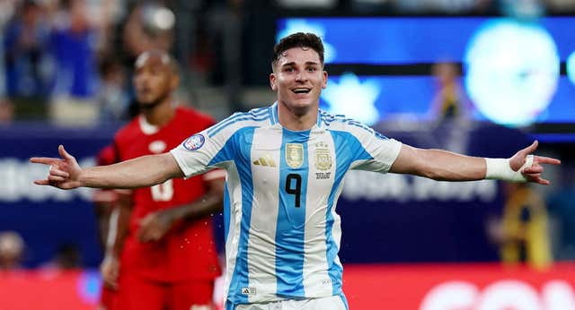El Atlético de Madrid rompe el mercado y ficha a Julián Alvarez