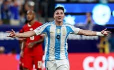 El Atlético de Madrid rompe el mercado y ficha a Julián Alvarez
