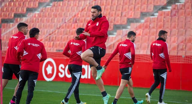 Jorge Molina se sincera sobre su doble adiós al Granada: «Los dos años han hecho las cosas muy, muy mal; es una cuestión de respeto a las personas»
