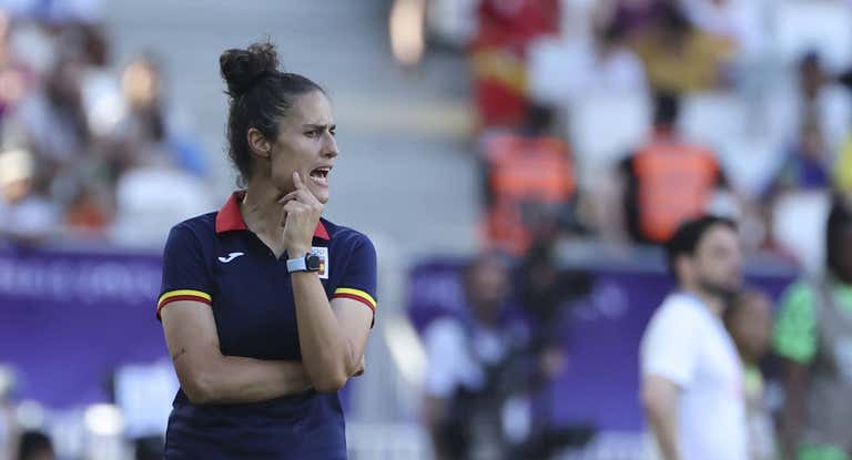 Montse Tomé, seleccionadora española, durante los JJOO.