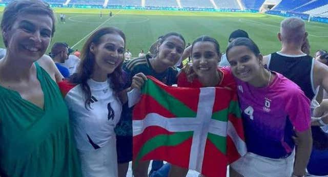 La futbolista española que se colgó el bronce en los JJOO, pero con otra camiseta: «Es muy fuerte»