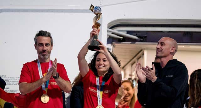 Jorge Vilda cobró el doble de prima por el Mundial que las jugadoras de la Selección