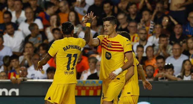 Lewandowski lidera al Baby Barça en Mestalla