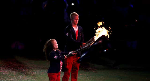 La antorcha paralímpica vuelve a sus orígenes: Stoke Mandeville