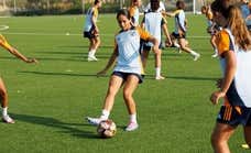Más genes galácticos en Valdebebas: el Real Madrid femenino ficha a Manuela, hija de Roberto Carlos