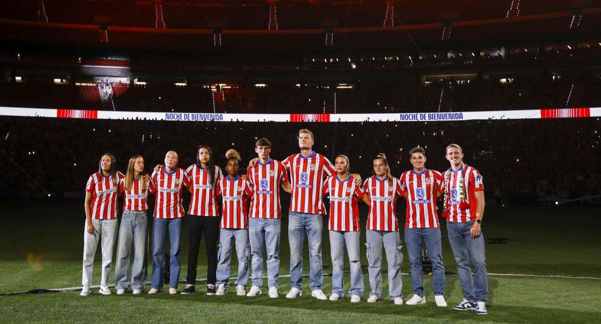 El Atlético presentó en sociedad a sus nuevos fichajes.