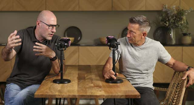 Martínez y Román se abren con los errores que no se olvidan: «Utilicé un adjetivo para calificar a Dembélé, me entró una madre y se me quedó para siempre»