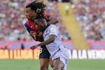 El reencuentro de Nico con el Barça tras su plantón tuvo de todo... y acabó en un abrazo de Flick