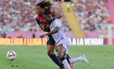 El reencuentro de Nico Williams con el Barça tras su plantón tuvo de todo... y acabó en un abrazo de Flick