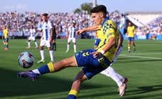 El Como de Cesc sigue de pesca en España y explora llevarse a Mika Mármol… con propina para el Barça