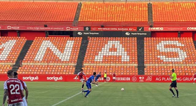Gol de premio ‘Puskas’ en el estreno de un Nàstic que evoca el dramático ascenso frustrado a Segunda ante el Málaga