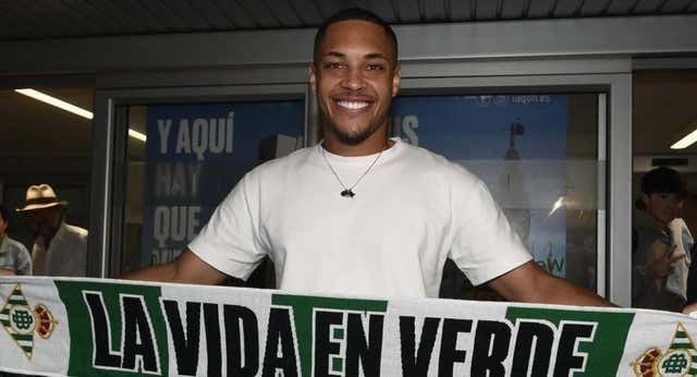 Los detalles de la operación de Vitor Roque: una cesión con opción para quedarse en el Betis