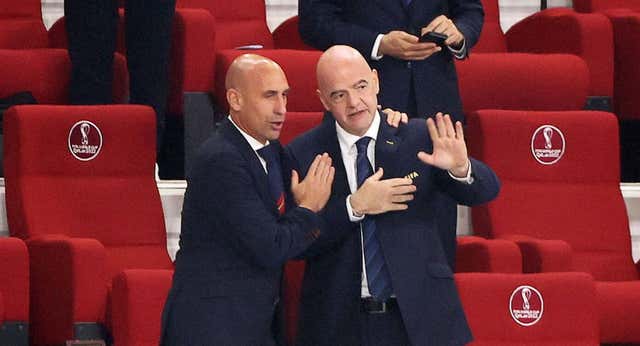 Rubiales se verá las caras con la FIFA ante la justicia deportiva para luchar contra su inhabilitación