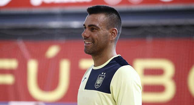Victoria balsámica de España ante Costa Rica con la incógnita de Sergio Lozano