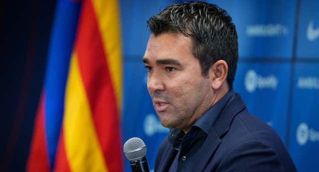 La lista de «los 12» marca la hoja de ruta de Deco y el Barça