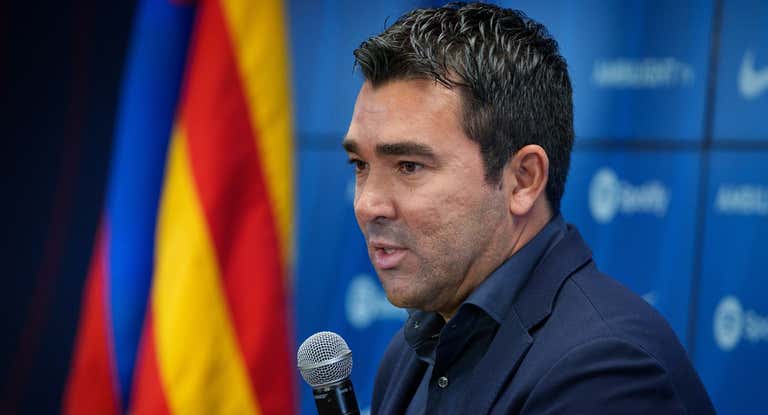 Deco durante una comparecencia como director deportivo del Barça.
