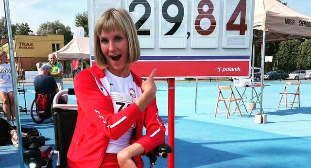 El grosor de una almohada cervical arrebata un oro y genera controversia en los Juegos Paralímpicos: ‘Sólo protege su columna de daños y desmayos’