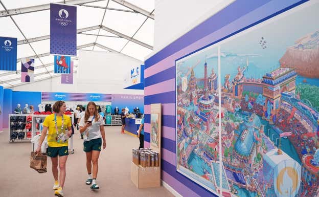 Muchos atletas pasan tres veces al día por la tienda, según sus vendedoras. GETTY