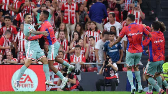 Ángel Correa, después de marcarle el gol al Athletic. /EFE