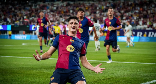 Pau Víctor será más que un amor de verano: «Tiene un don natural, es fútbol puro»