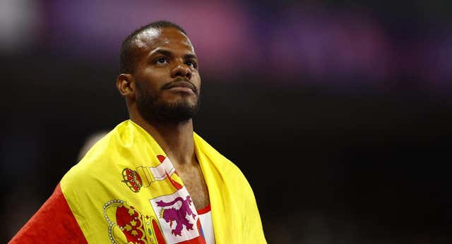 David Pineda roza el oro pero se lleva una plata épica