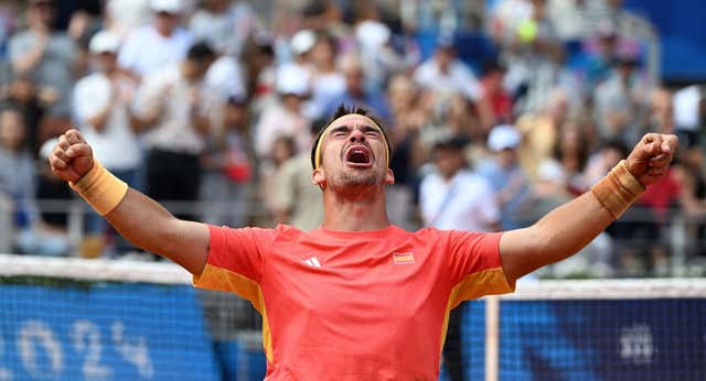 De la Puente se mete en semifinales y peleará por el bronce en el doble con Caverzaschi