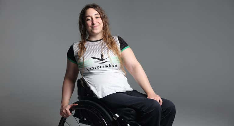 Loida Zabala.
