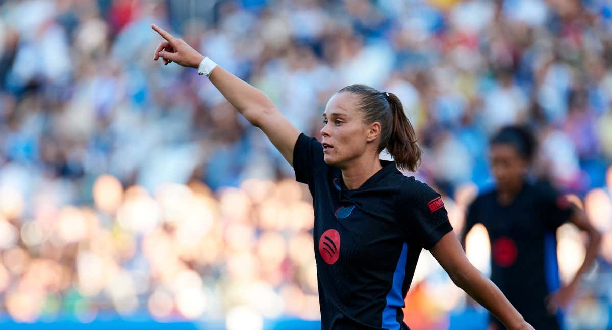 Ewa Pajor celebrando un gol.