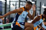 Mbappé encuentra refugio en su peor momento en Francia y mientras la batalla con el PSG se recrudece