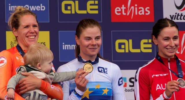 El italiano Edoardo Affini y la belga Lotte Kopecky, campeones de Europa de contrarreloj