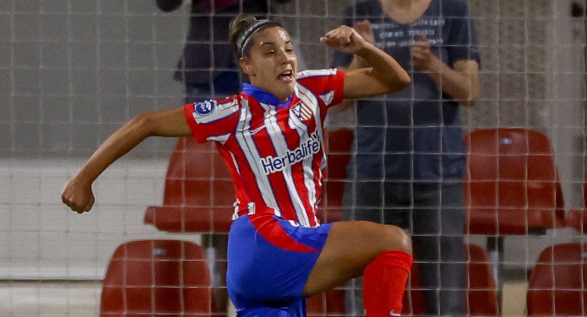 Sheila Guijarro celebra su gol al Granada.