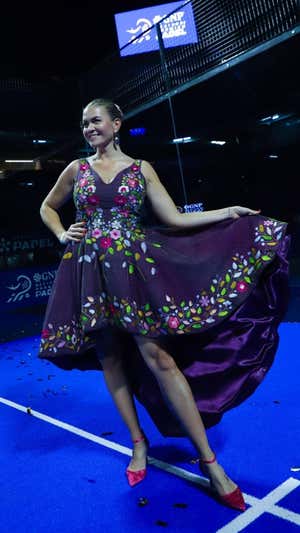 Bárbara con el vestido en México. RRSS