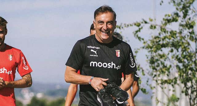 Uno de los equipos de moda en Europa empezó a formarse en “tres minutos”: así es el Braga de Carlos Carvalhal