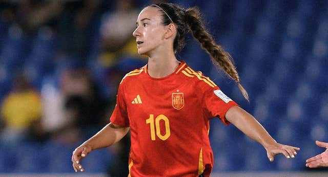 El verano más intenso de Júlia Bartel y el espejo de Aitana Bonmatí en España Sub-20: «Es mi referente, pero somos jugadoras distintas»