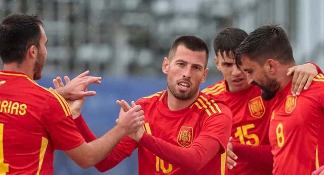 España remonta ante Italia, vigente campeona, y jugará los cuartos ante Polonia
