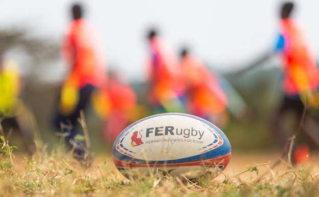 ¿Cómo llega un balón de rugby a un niño masái que vive a las faldas del Kilimanjaro?