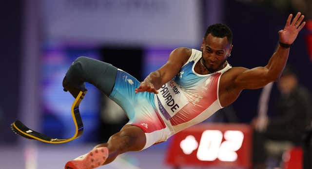 «¡Soy mestizo, con una pierna, y además, gay!»: Un atleta sale del armario tras los Juegos Paralímpicos