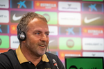 Flick manda un mensaje a Lamine: «Los campeones nunca descansan»