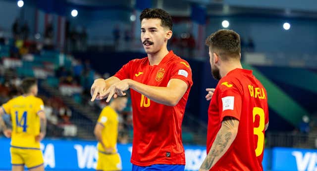 Gordillo salva un punto para España, que se estrella ante Higuita