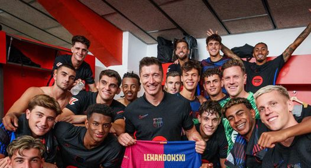 Lewandowski quiere más de 100: “Muchos partidos como este, pero también en Champions”