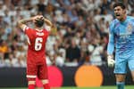 Courtois no puede hacer más para tapar el desastre defensivo del Real Madrid