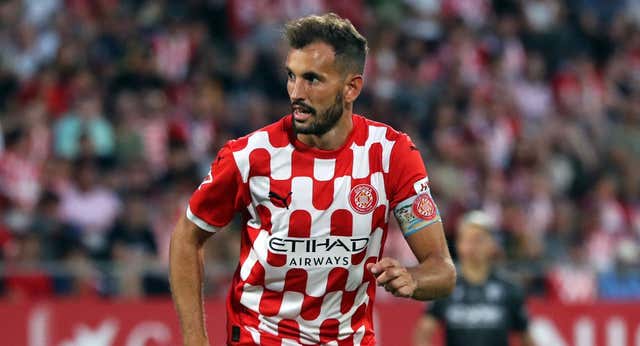 La titularidad de Stuani en París la gestó Míchel Muñoz en Andorra el verano del 2000: «Se lo merece más que nadie»