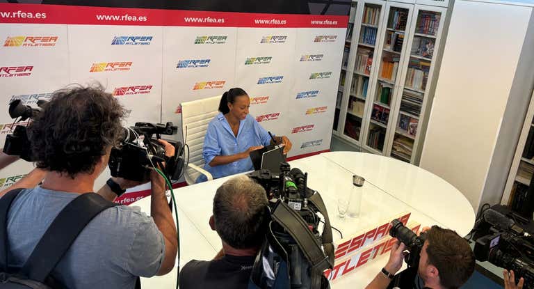 Ana Peleteiro, en la rueda de prensa para explicar su futuro deportivo.