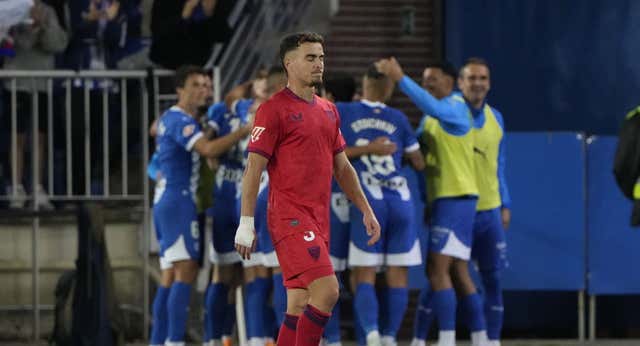 La alegría del Alavés contra la depresión del Sevilla: vuelven las sonrisas… y los fantasmas